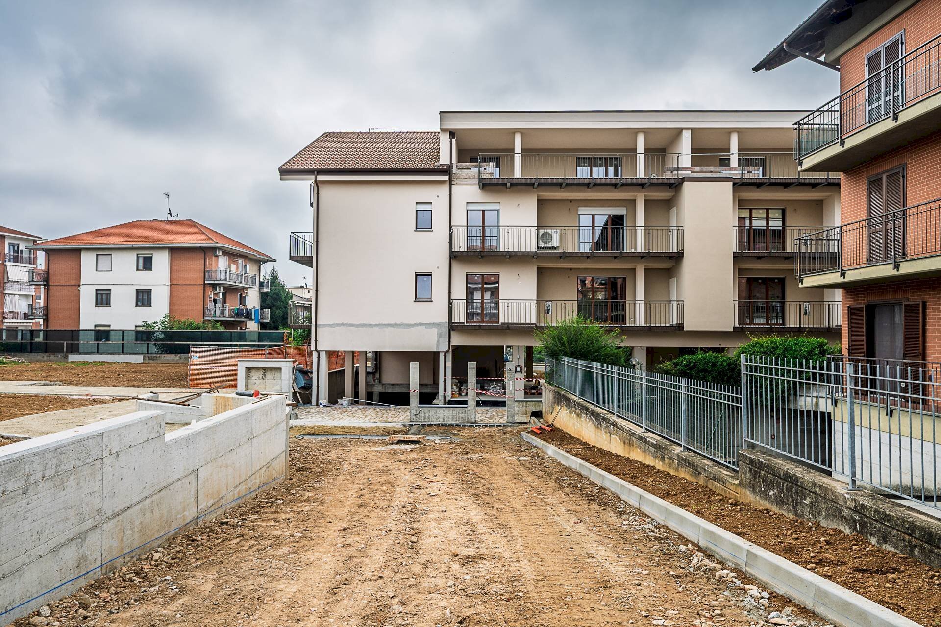 Foto 1 - Trilocale Via Biscaretti
 
11, Chieri - foto 1