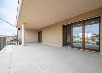 Foto 2 - Quadrilocale Via Biscaretti
 
11, Chieri - foto 2