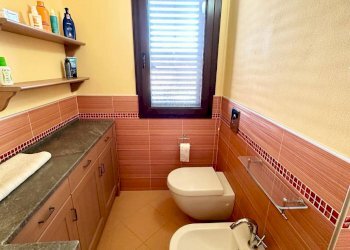 Foto 13 - Attico via Siena
 
10, Castelsardo - foto 13