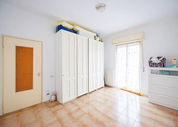 Foto 11 - Trilocale via Simone Elia
 
11, Torre Boldone - foto 11