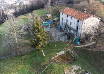 Foto 22 - Rustico via del Cipresso
 
11, Nembro - foto 22