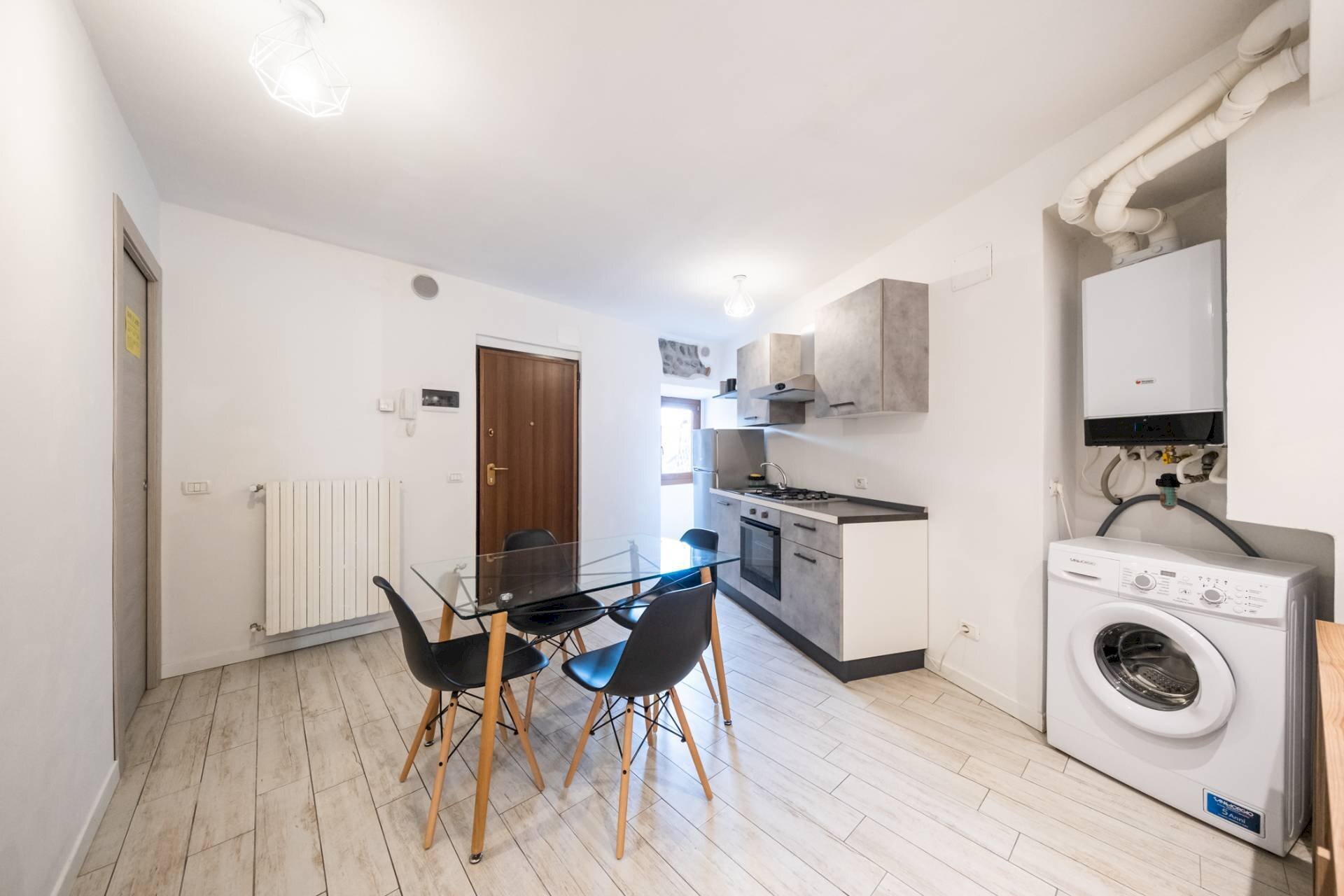 Foto 1 - Bilocale via Fantoni
 
15, Alzano Lombardo - foto 1