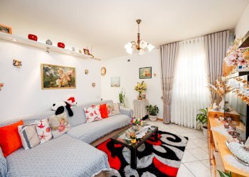 Foto 1 - Trilocale via Sotto Corna
 
2, Nembro - foto 1