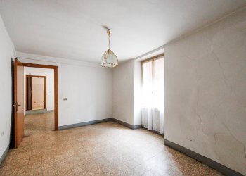 Foto 3 - Casa semi indipendente via S. Lorenzo
 
33, Vertova - foto 3