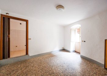 Foto 4 - Casa semi indipendente via S. Lorenzo
 
33, Vertova - foto 4