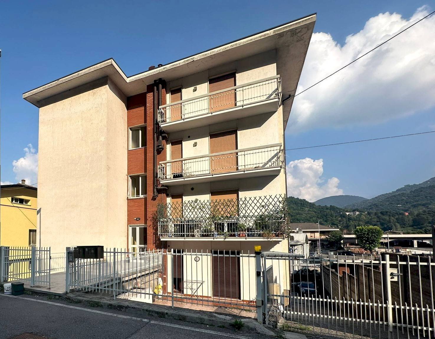 Foto 2 - Trilocale via Cardinal Gusmini
 
89, Gazzaniga - foto 2