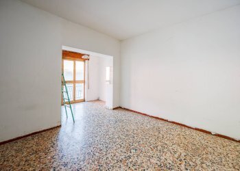 Foto 11 - Bilocale via Marconi
 
15, Cene - foto 11