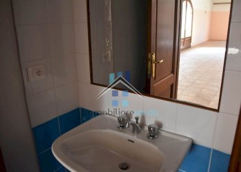 bagno - Commercial Premises Verazzano, Golfo Aranci - photo 15