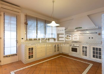 CUCINA - Appartamento VIA CARLO ALBERTO, Treviso - foto 2