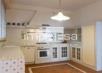 CUCINA - Appartamento VIA CARLO ALBERTO, Treviso - foto 5