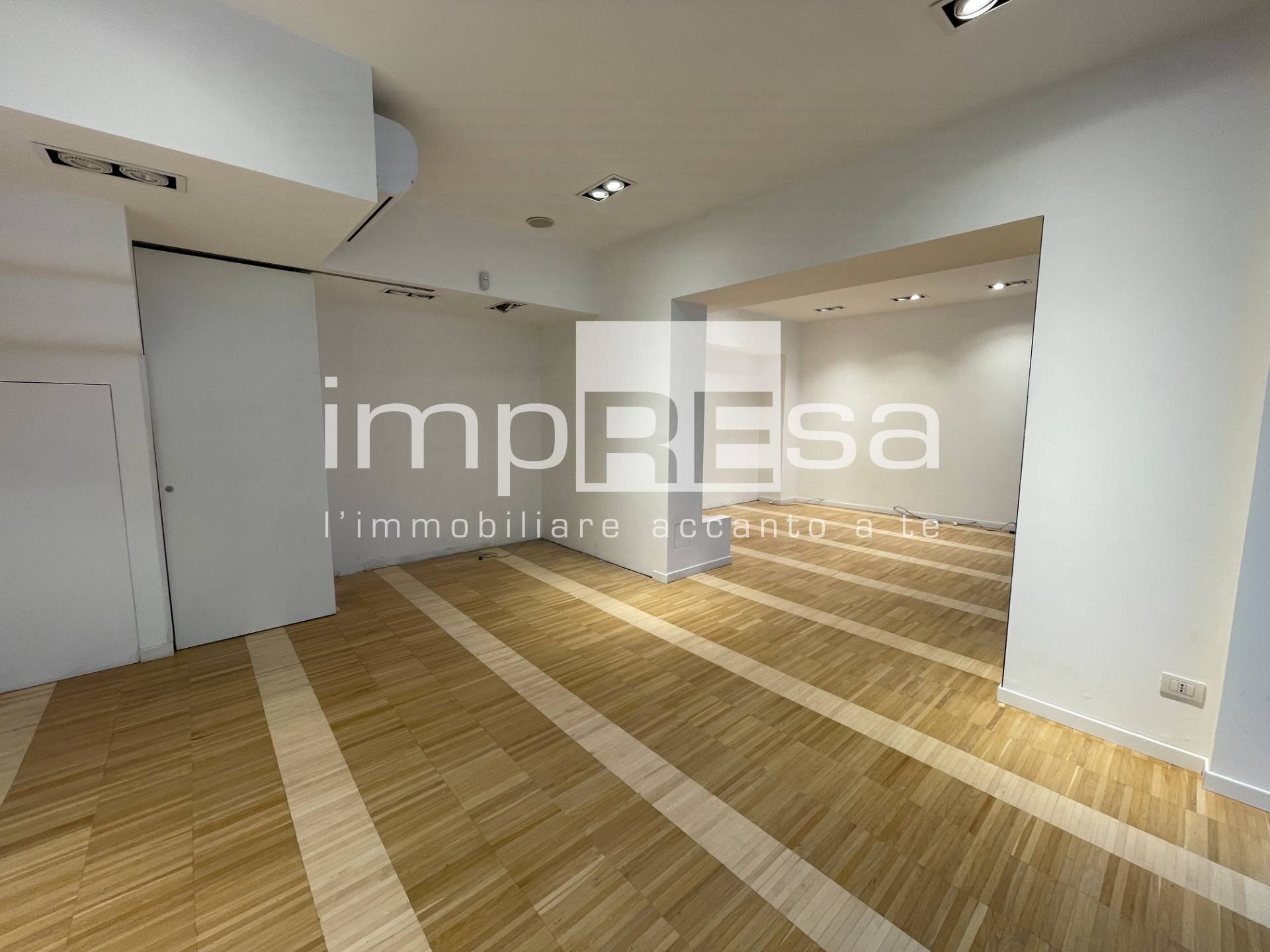 Foto 2 - Shop vicolo Broli
 
4, Treviso - photo 2