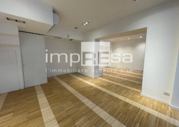 Foto 2 - Negozio vicolo Broli
 
4, Treviso - foto 2