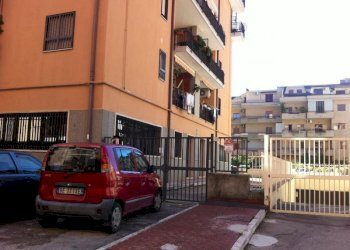 Foto 2 - Magazzino VIA VINCENZO LUPOLI
 
38, Caserta - foto 2