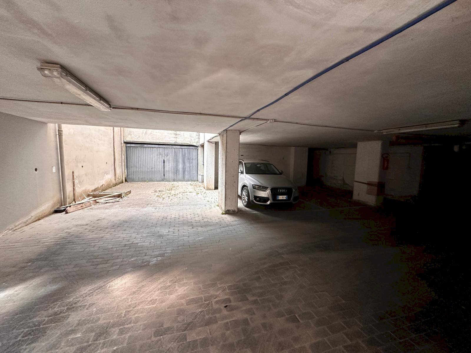 Foto 3 - Box Via Lupoli, Caserta - photo 3