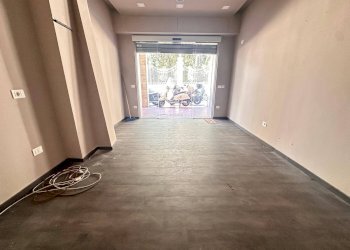 Foto 8 - Negozio Corso Giannone
166, Caserta - foto 8