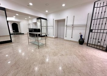 Foto 5 - Negozio Via Colombo
30, Caserta - foto 5