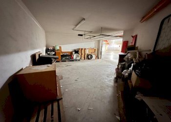 Foto 6 - Box Via Antonello da Caserta
 
22, Caserta - photo 6