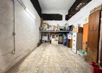 Foto 2 - Box Via De Martino
 
14, Caserta - photo 2