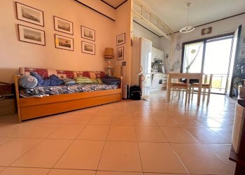 Foto 9 - Three-room apartment Viale Claris, Castel Volturno - photo 9