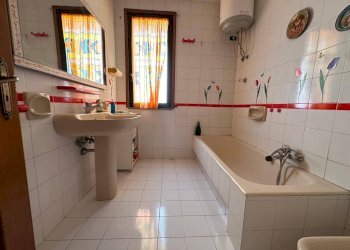 Foto 16 - Three-room apartment Viale Claris, Castel Volturno - photo 16