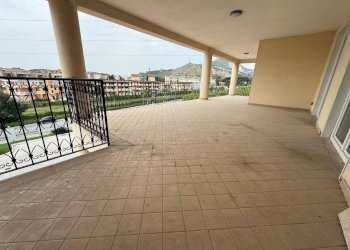 Foto 18 - Office Via Forche Caudine
 
165, Maddaloni - photo 18