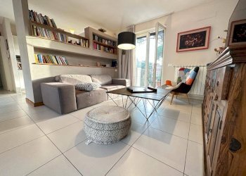 Foto 1 - Villa Bifamiliare Via Fulvio Renella
 
104, Caserta - foto 1
