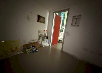 Foto 6 - Negozio VIA DE MARTINO
4, Caserta - foto 6