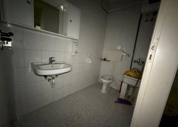 Foto 9 - Negozio VIA DE MARTINO
4, Caserta - foto 9