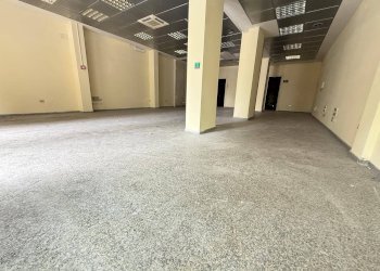 Foto 8 - Negozio VIA ACQUAVIVA
36 A, Caserta - foto 8