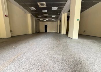 Foto 21 - Negozio VIA ACQUAVIVA
36 A, Caserta - foto 21