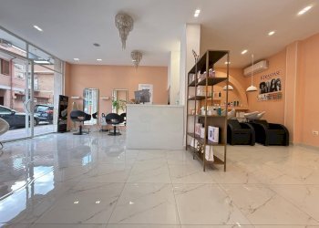 Foto 3 - Negozio Via Ferrarecce
71/73, Caserta - foto 3