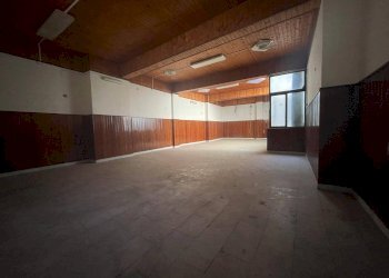 Foto 4 - Negozio VIA MAZZOCCHI
23, Caserta - foto 3