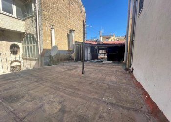 Foto 6 - Negozio VIA MAZZOCCHI
23, Caserta - foto 5