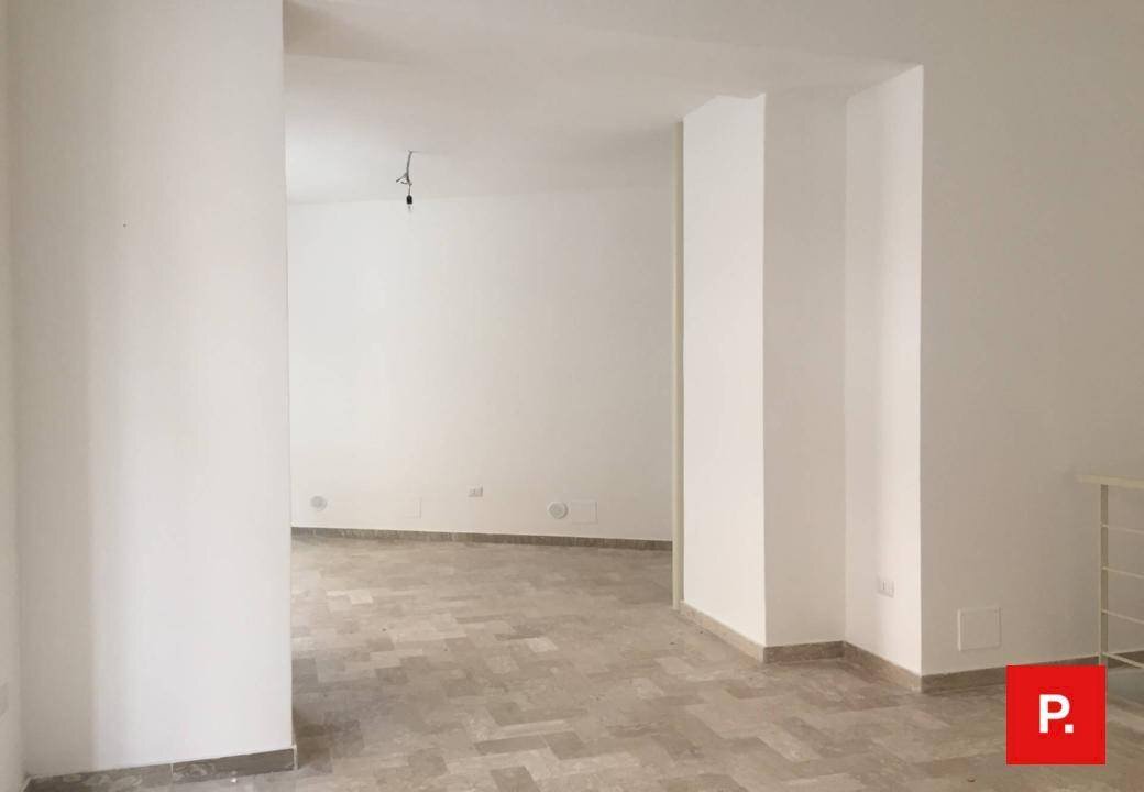 Foto 3 - Locale Commerciale Via Turati, Caserta - foto 3