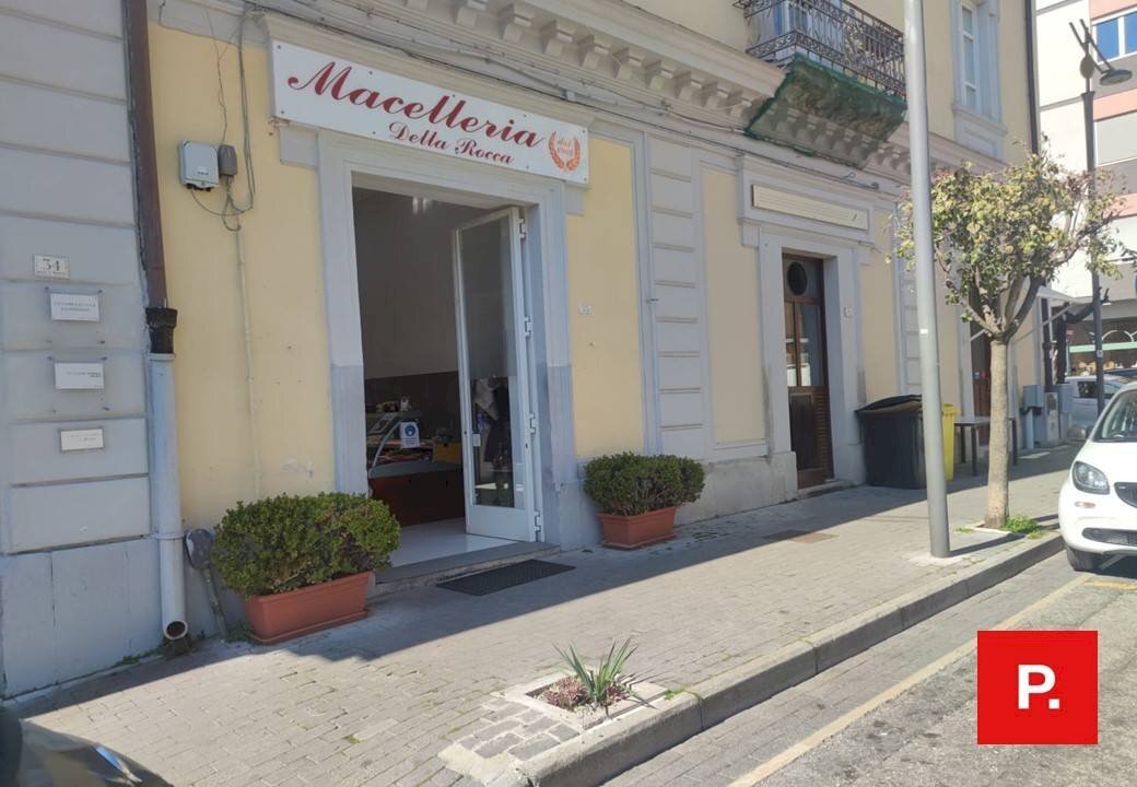 Foto 3 - Locale Commerciale piazza matteotti
 
35, Caserta - foto 3