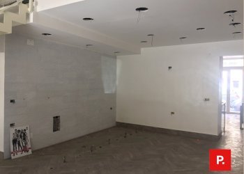 Foto 2 - Locale Commerciale via turati, Caserta - foto 2