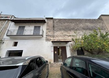 Foto 6 - Casa indipendente via roma
 
26, Formicola - foto 6