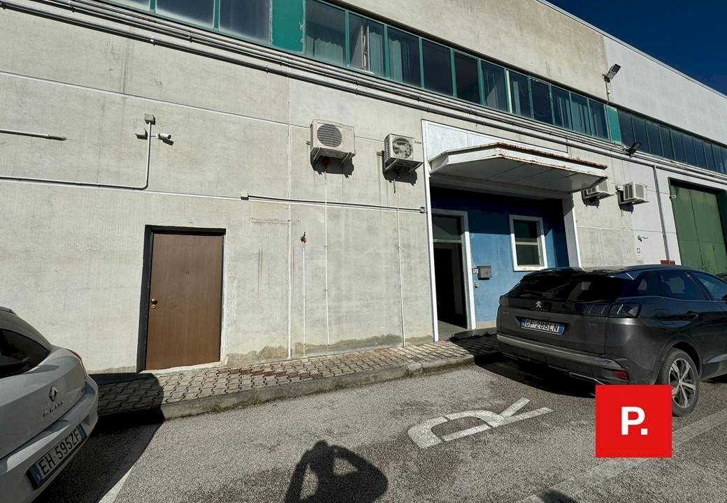 Foto 3 - Office VIA APPIA KM 197.300
 
SNC, Vitulazio - photo 3