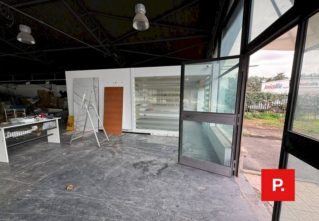 Foto 3 - Locale Commerciale viale Carlo III, Caserta - foto 3