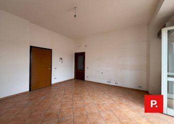 Foto 3 - Trilocale via Ferrante, Caserta - foto 3