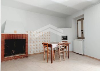 Foto 2 - Stabile - Palazzo Gabriele Pepe
 
sn, Guardialfiera - foto 2