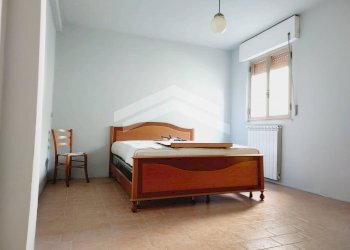 Foto 24 - Stabile - Palazzo Gabriele Pepe
 
sn, Guardialfiera - foto 24