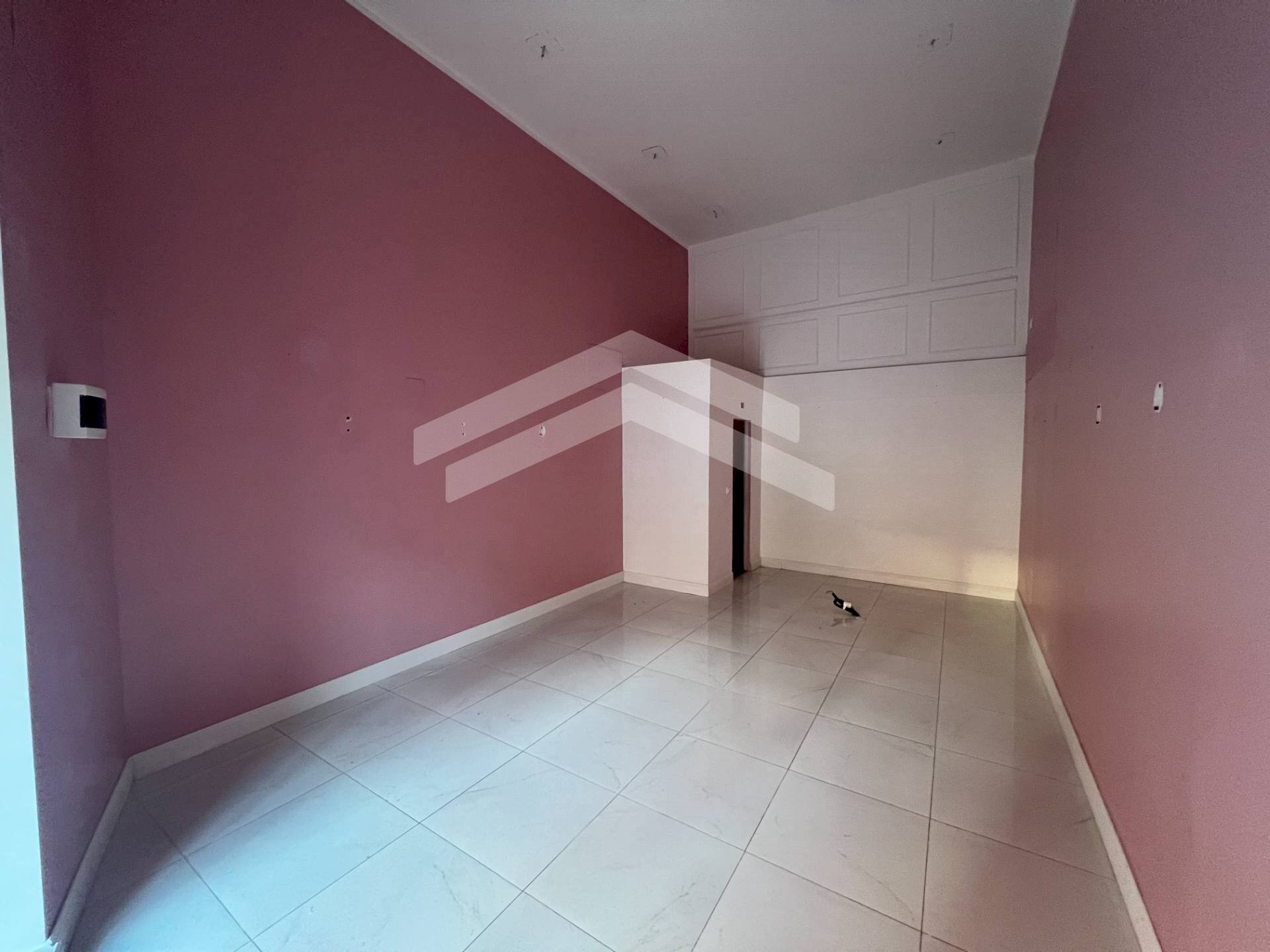 Foto 3 - Locale Commerciale Piazza G. Pepe
 
57, Campobasso - foto 3