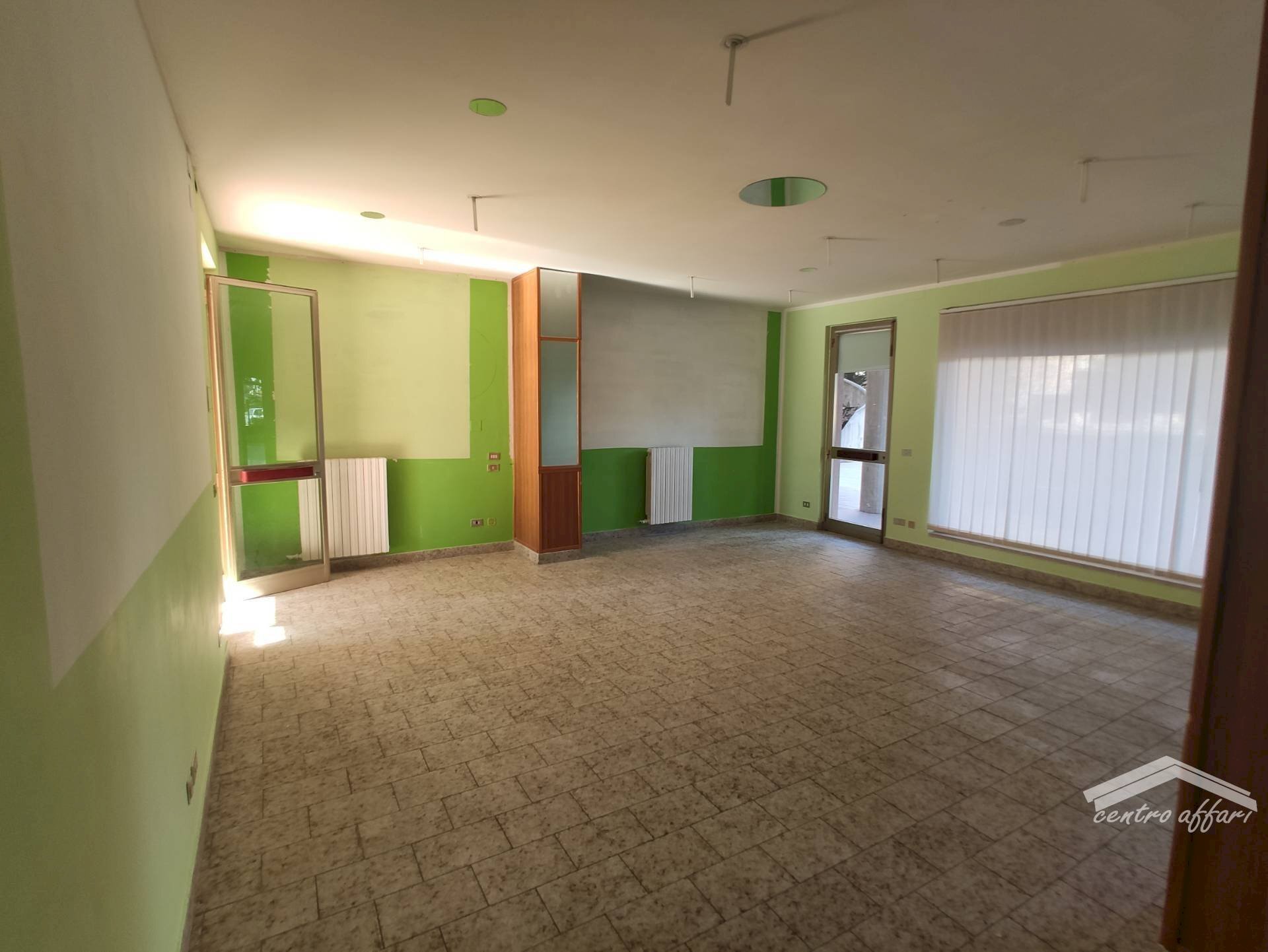 Foto 3 - Locale Commerciale P.zza Molise, Campobasso - foto 3