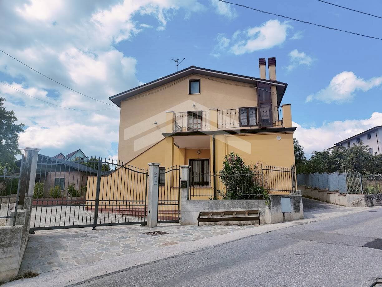 Foto 2 - Appartamento C.da Colle dell'Orso
66, Campobasso - foto 2