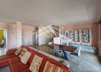 Foto 2 - Villa Via Serafini
 
6, Campobasso - foto 2