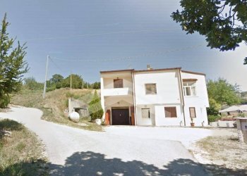 Foto 1 - Villa C.da Colle delle Api, Campobasso - foto 1