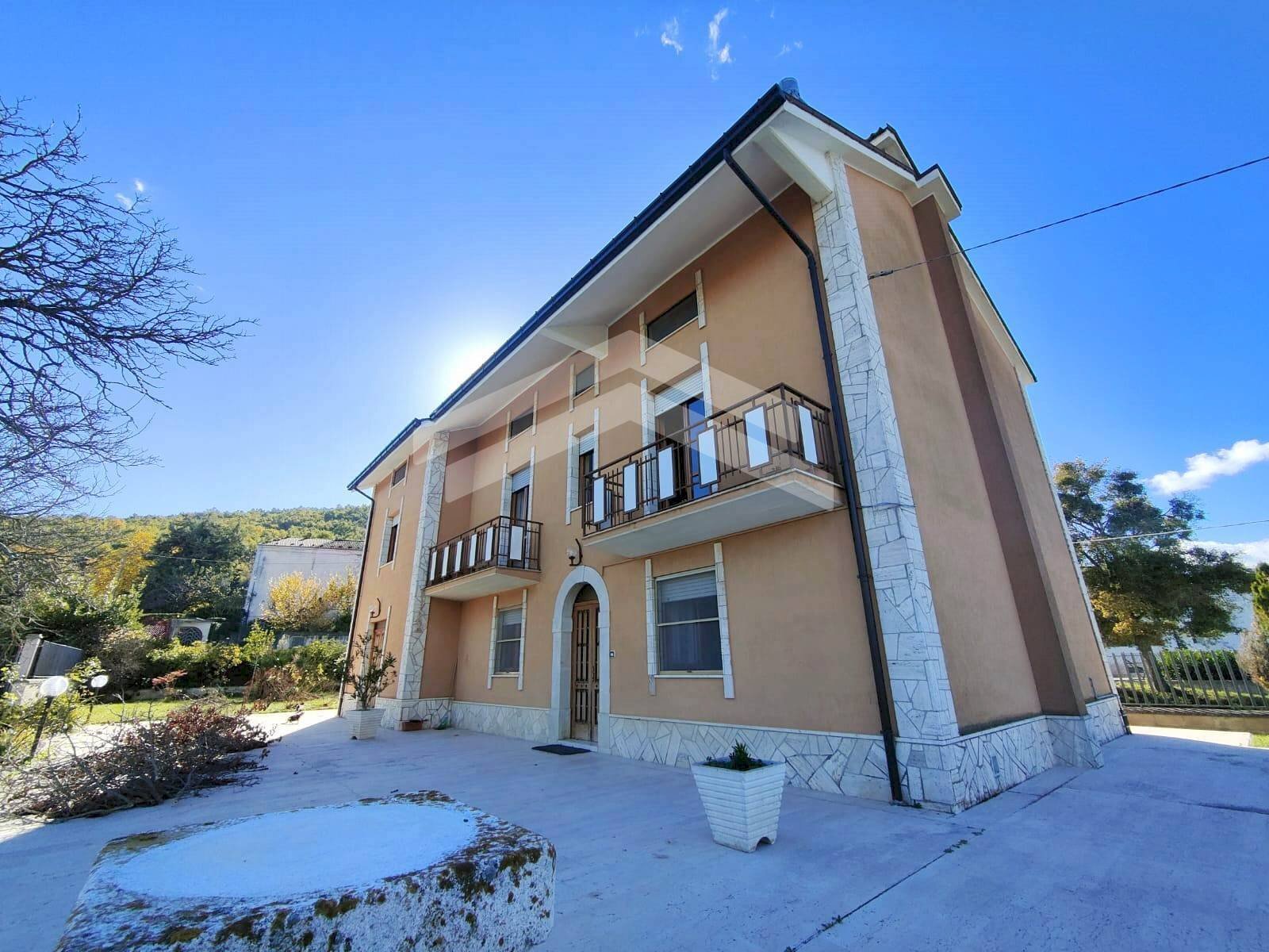 Foto 1 - Villa C.da Foce, Campobasso - foto 1