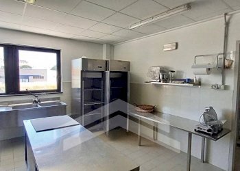 Foto 8 - Locale Commerciale Via Arturo Giovannitti, Campobasso - foto 8