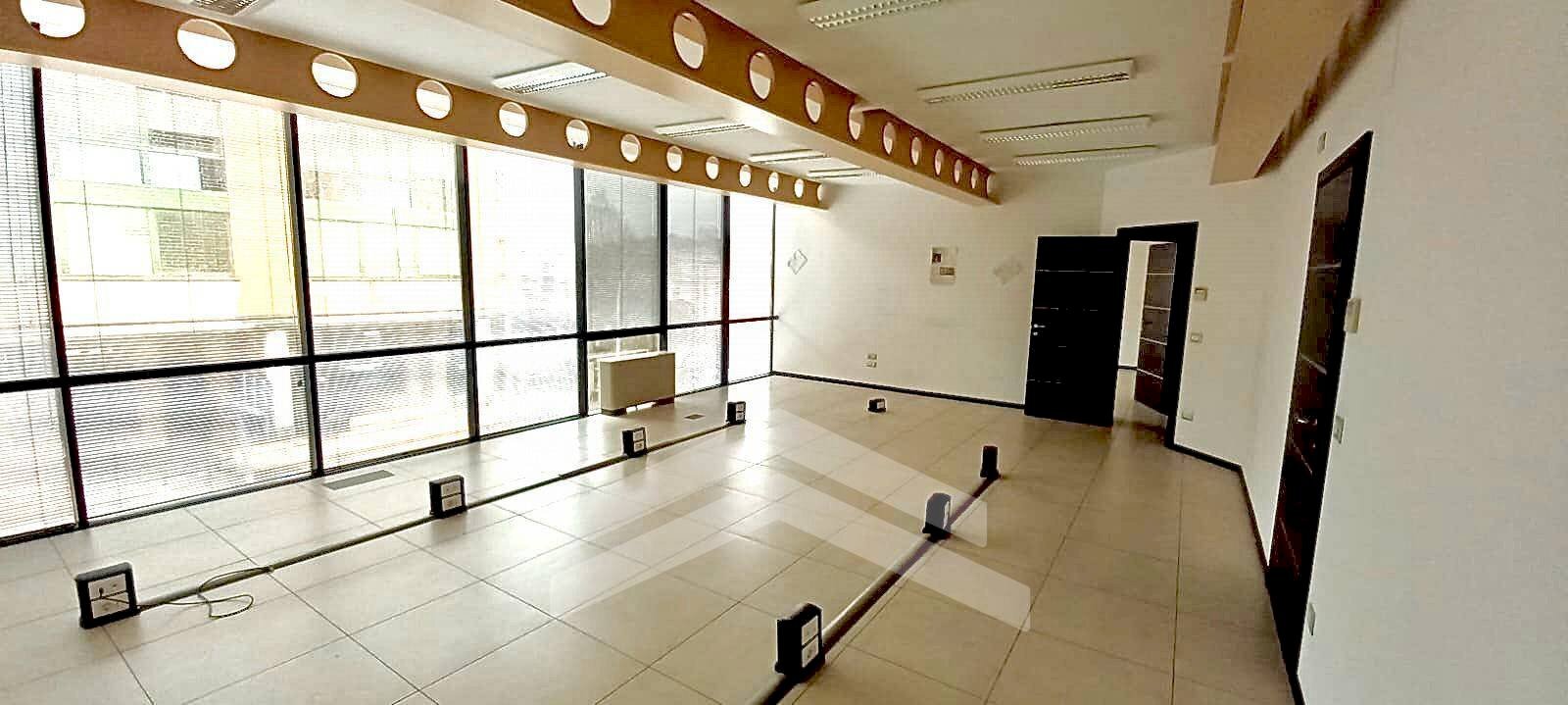 Foto 1 - Office Via Crispi, Campobasso - photo 1